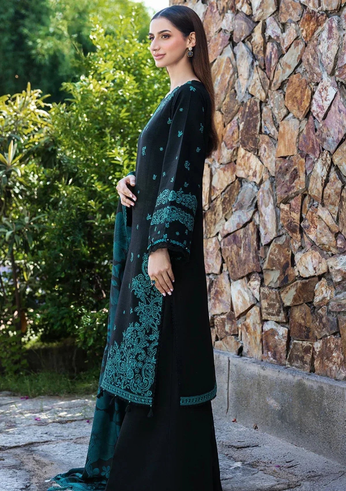 Dhanak-3PC Embroidered Shirt with Digital Printed Wool Shawl - 6098