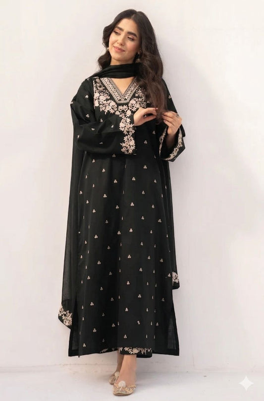 GRACE EMBROIDERED 3PC Dhanak DRESS Black
