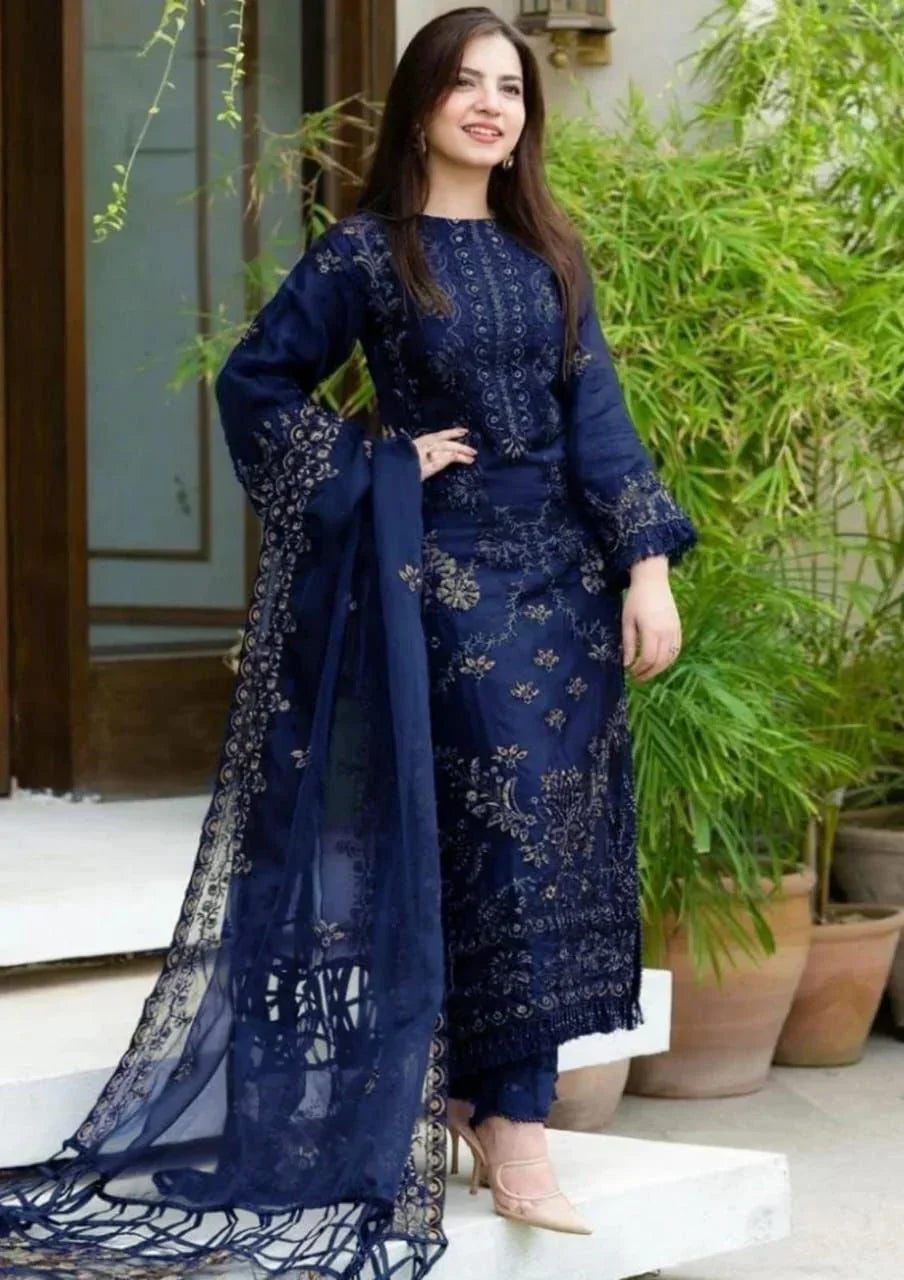 PREMIUM EMBROIDERED 3PC LAWN SUIT