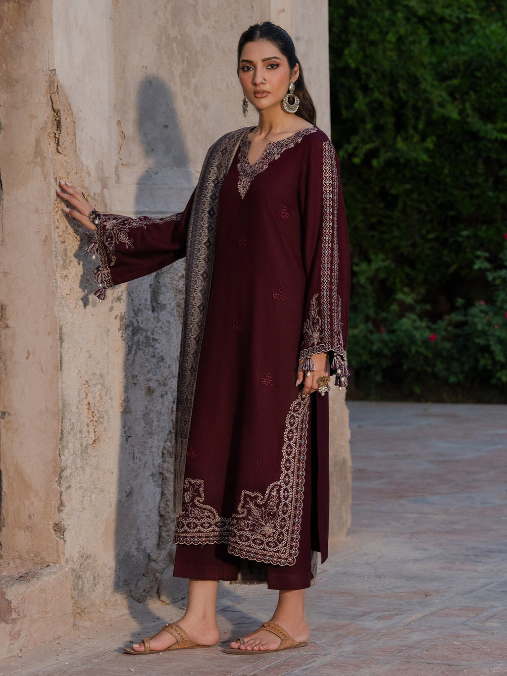 3PC DHANAK EMBROIDERED SHIRT WITH COURTRAI PRINTED SHAWL & TROUSER