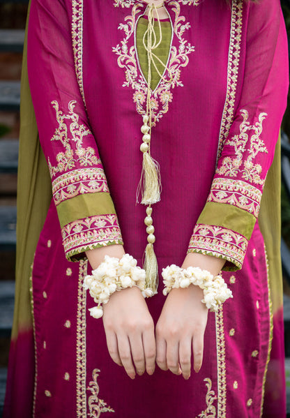 WINTER-3PC DHANAK EMBROIDERED SHIRT WITH COUTRAI PRINTED SHAWL & DHANAK TOUSER-4223
