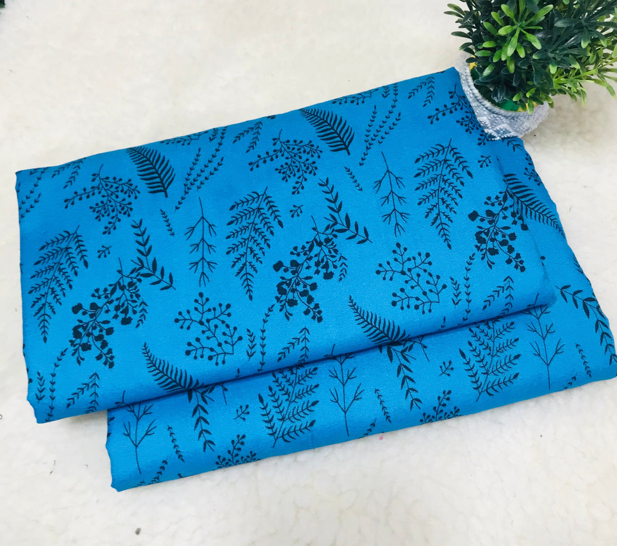 🌸FLORAL PRINTS – 2 PCS UNSTITCHED🌸