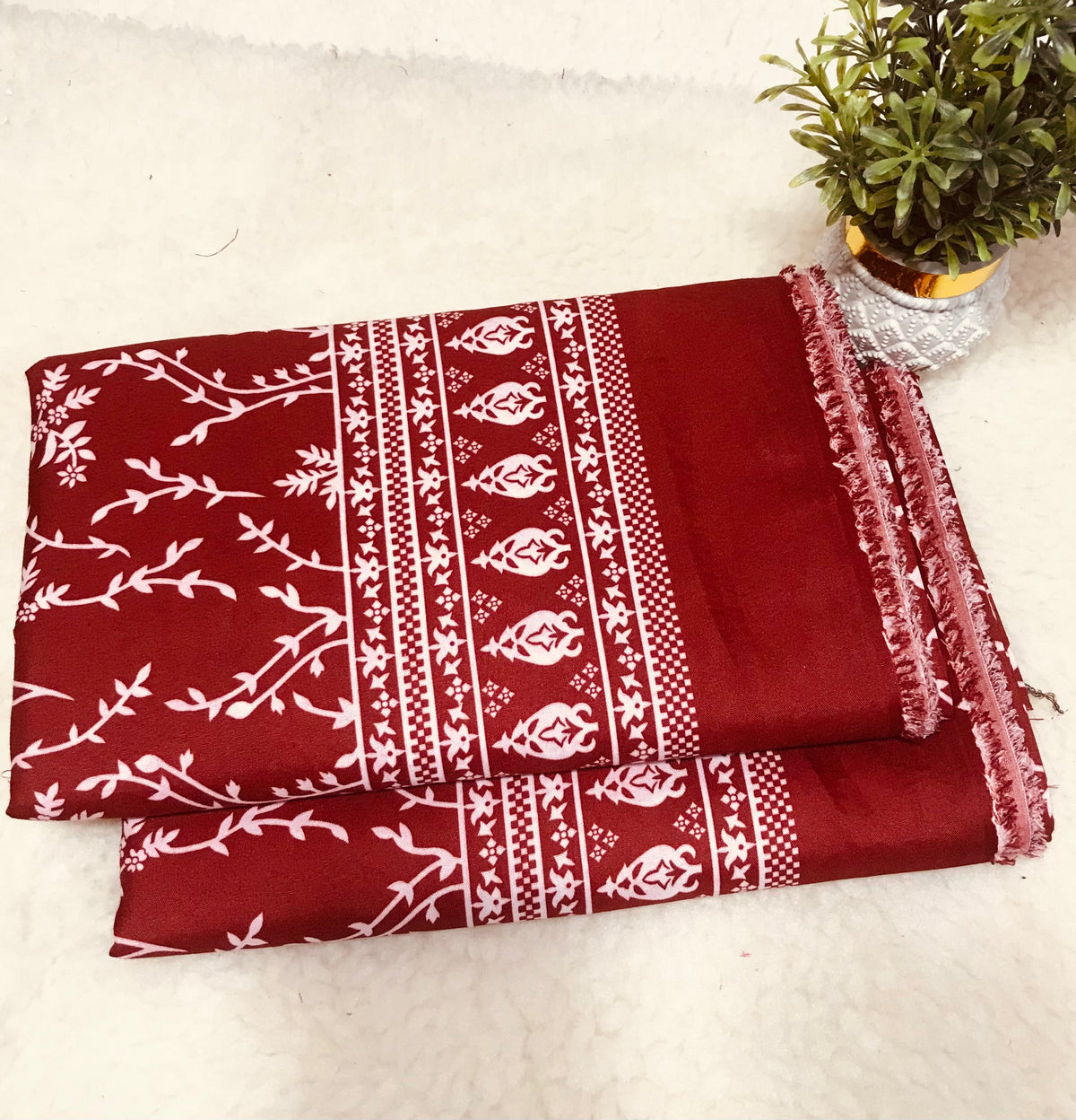 🌸FLORAL PRINTS – 2 PCS UNSTITCHED🌸