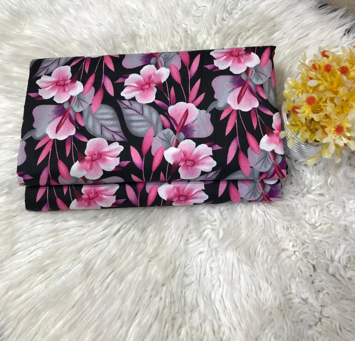 🌸FLORAL PRINTS – 2 PCS UNSTITCHED🌸