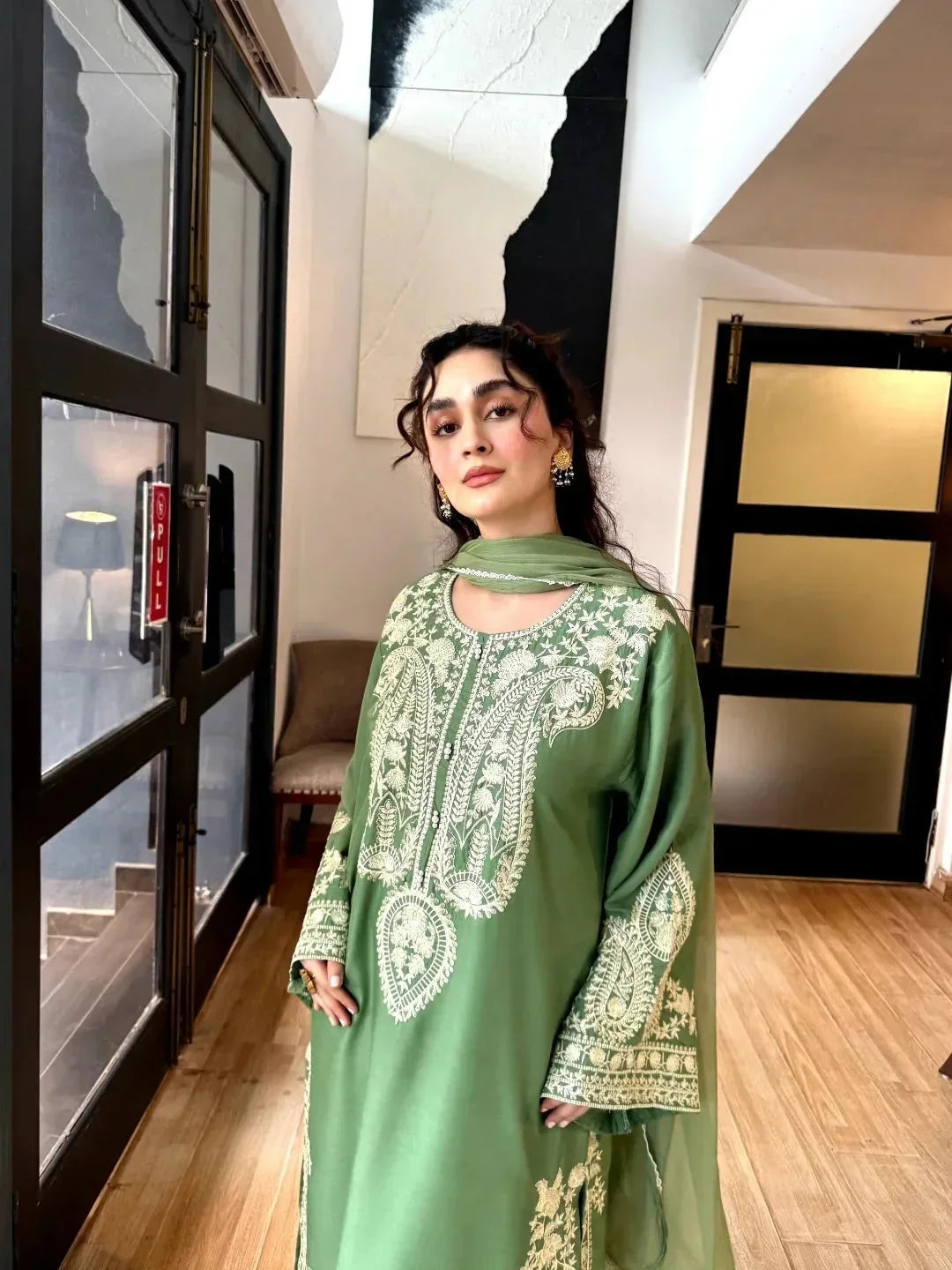 ROYAL EMBROIDERED LAWN 3PC COLLECTION
