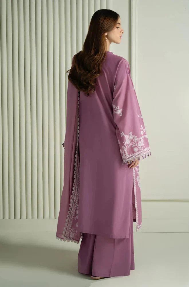 SIGNATURE LAWN EMBROIDERED 3PC SUIT