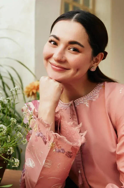 PREMIUM EMBROIDERED 3PC LAWN SUIT