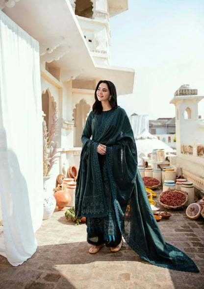 EXCLUSIVE 3PC EMBROIDERED LAWN ENSEMBLE